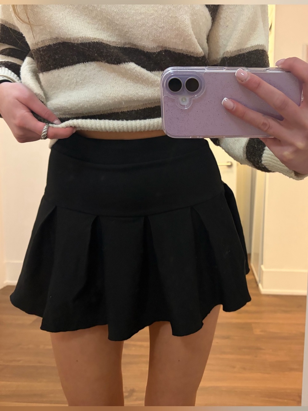Black Pleated Mini Skirt Size Small